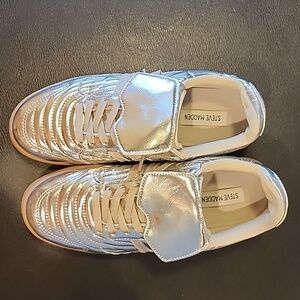 Steve Madden Madrid Sneakers